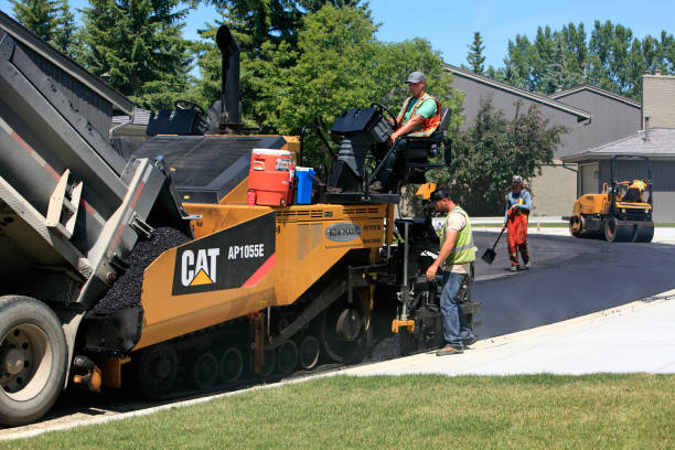  East Douglas, MA Driveway Pavers Pros